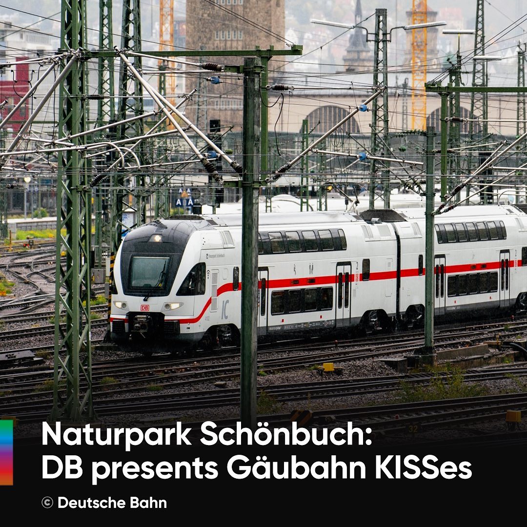 📷 by Deutsche Bahn
🇩🇪 6-car ex-Westbahn KISSes have officially been rolled out by DB, with set 4102 being named after ‘Naturpark Schönbuch’ 🍁 Read all about DB’s (Swiss) plans with these EMUs via the link in our bio ⬆️
.
.
.
.
#Stadlerrail #Stadler #StadlerKiss #DBIC2 #IC2 #Neueintercity #DBKISS #Gäubahn #Stuttgart #DeutscheBahn #intercity #DBfernverkehr #eisenbahn #eisenbahner #eisenbahnfotografie #railways #instabahn #instarail #railways_europe #railways_of_our_world #railcolor #railcolornews #igersbahn