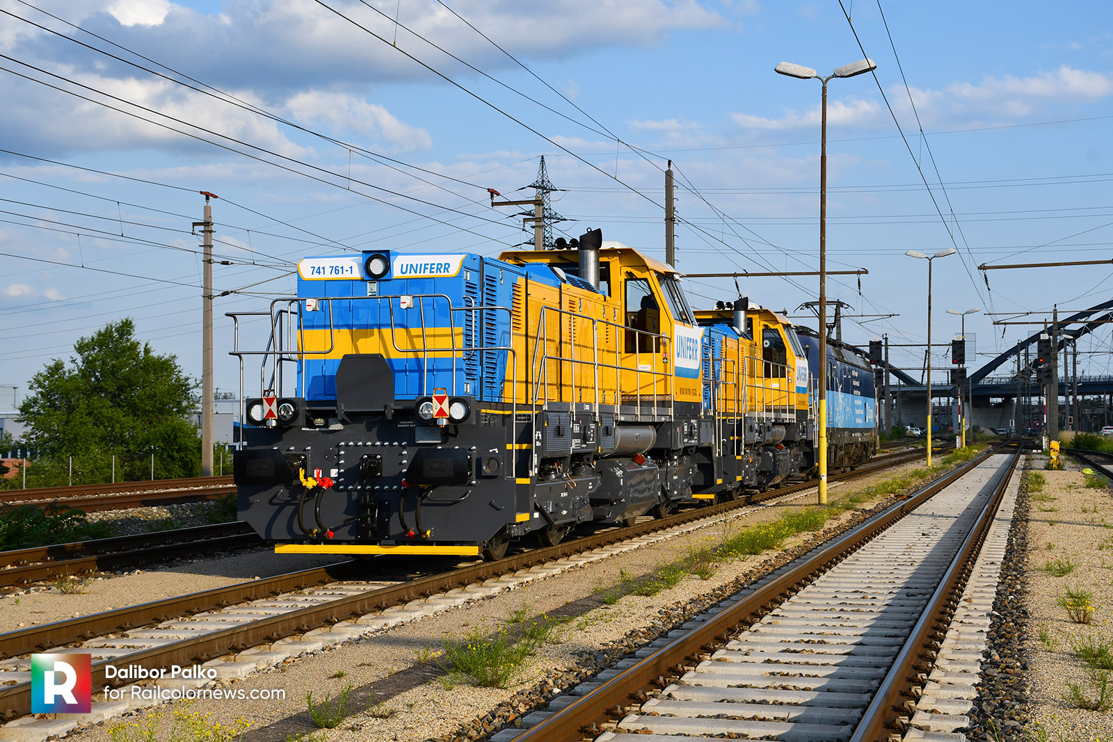 CLF 741 761 and 760 on their way to Italy with a ČD Cargo Vectron 14.06.2023 © Dalibor Palko