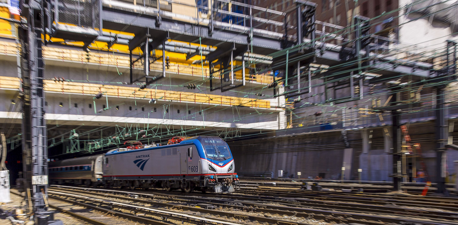 Siemens_ACS64_Amtrak_070