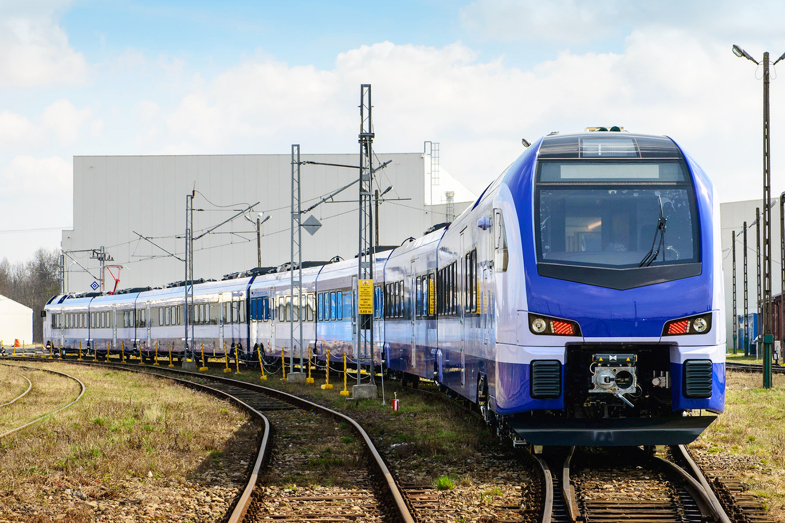 [PL / Expert] Confirmed: Stadler will deliver 12 ...