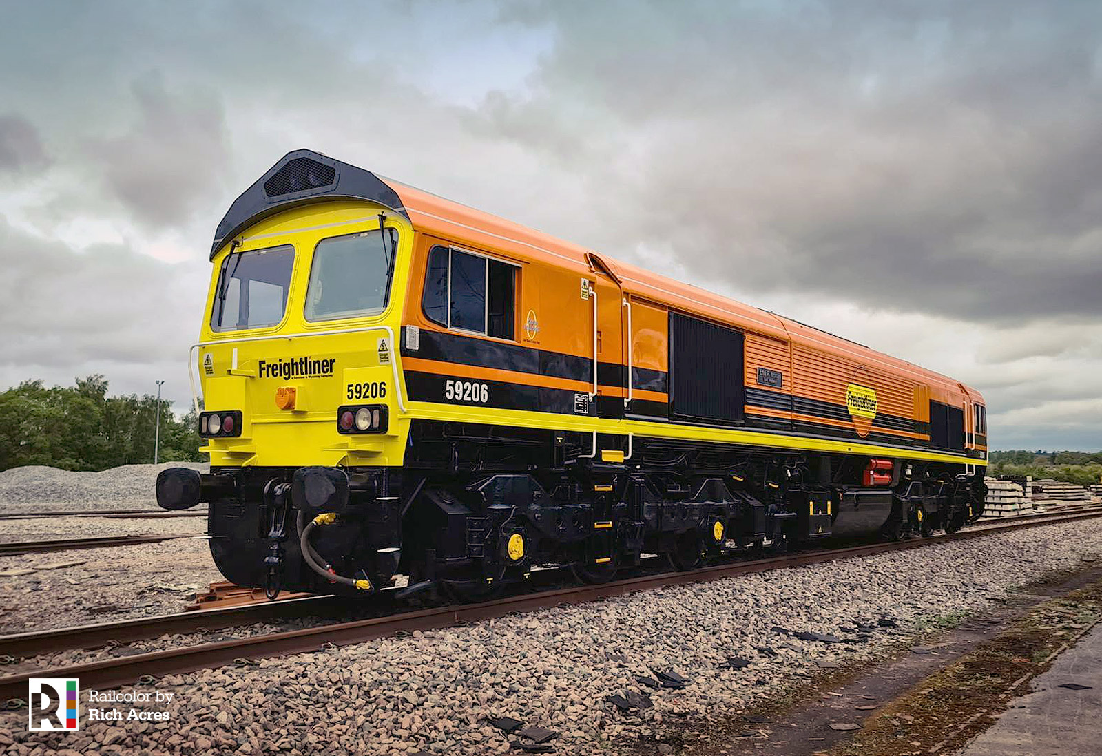 [UK / Expert] In the picture: the first Freightliner UK Class 59 in G&W ...